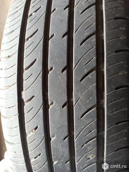 16 R 205/60 Dunlop SP Touring T1 Комплект. Фото 4.
