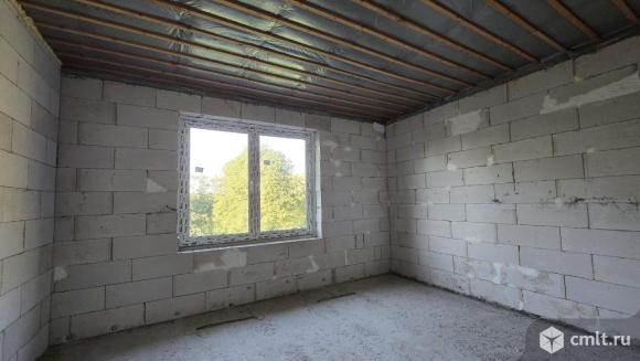 Капитальный дом 185 м2 на участке 14 соток, сосновый лес, берег реки. Фото 20.