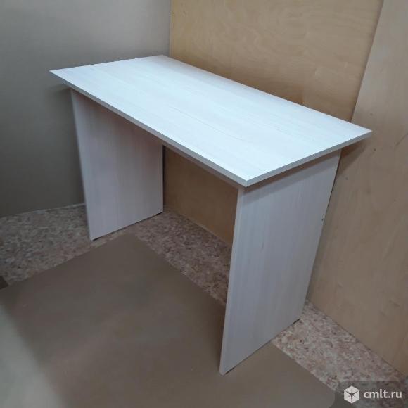 Стол письменный. Фото 1.