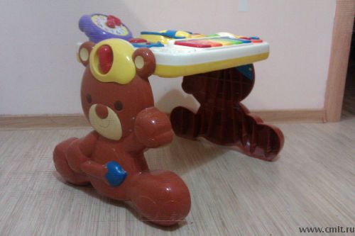 Детский развивающий столик fisher price