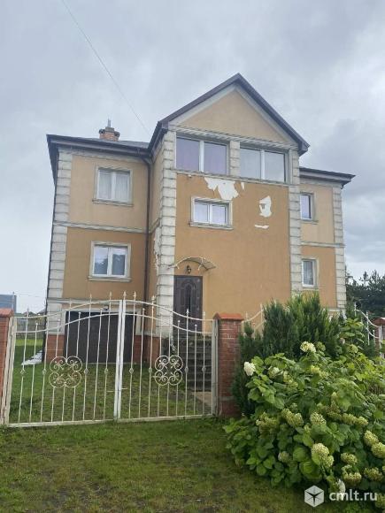 Дом 449 м2 на участке 10 сот.. Фото 1.