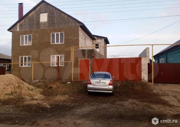 Дом 215 кв.м. Фото 1.