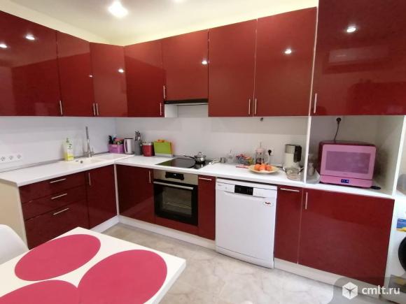 Продается 2-комн. квартира 55 кв.м.. Фото 1.