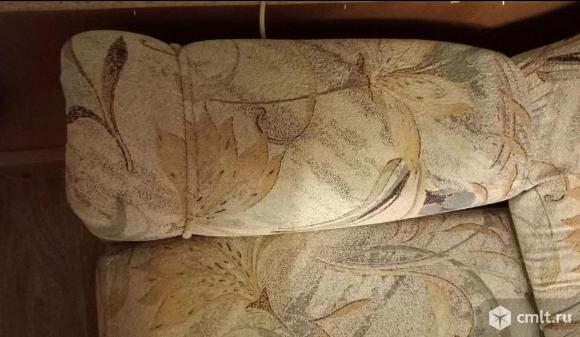 Диван. Фото 3.