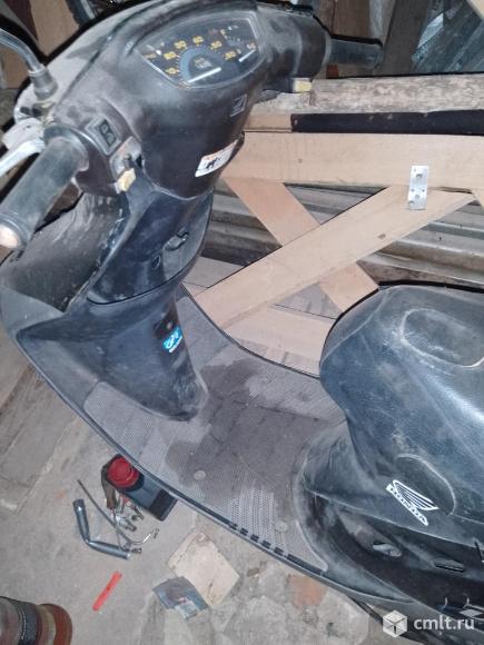 Скутер Honda - 2009 г. в.. Фото 3.