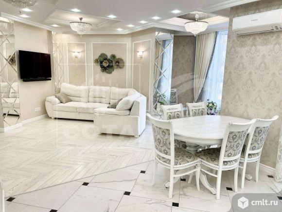 4-комнатная квартира 106,2 кв.м. Фото 1.