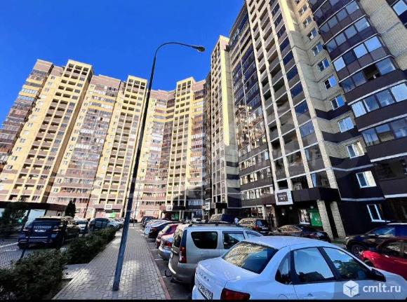 3-комнатная квартира 74,8 кв.м. Фото 1.