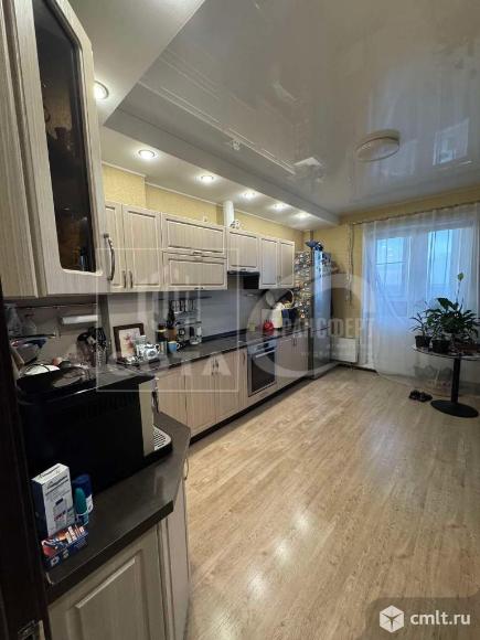 3-комнатная квартира 80,2 кв.м. Фото 1.