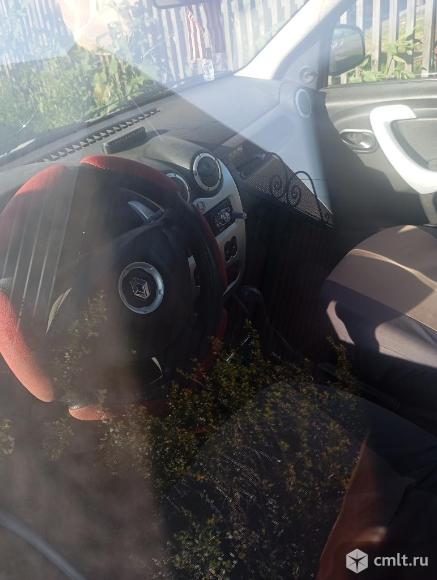 Renault Logan - 2013 г. в.. Фото 8.