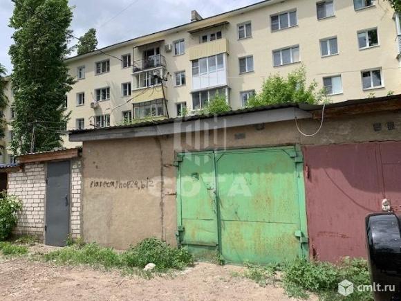 Капитальный гараж. Фото 1.