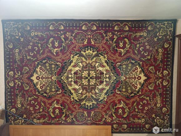 Ковер. Фото 1.