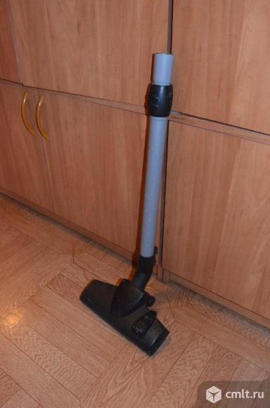 Щётка , трубка для пылесоса. Фото 1.