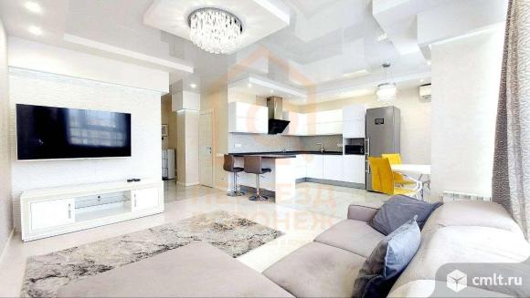 3-комнатная квартира 102 кв.м. Фото 1.