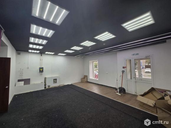 Торговое помещение 78.3 м2 в аренду. Фото 15.