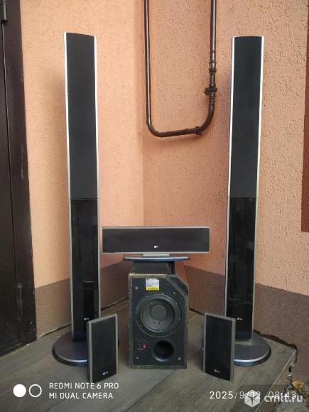 Акустическая система LG. Фото 1.