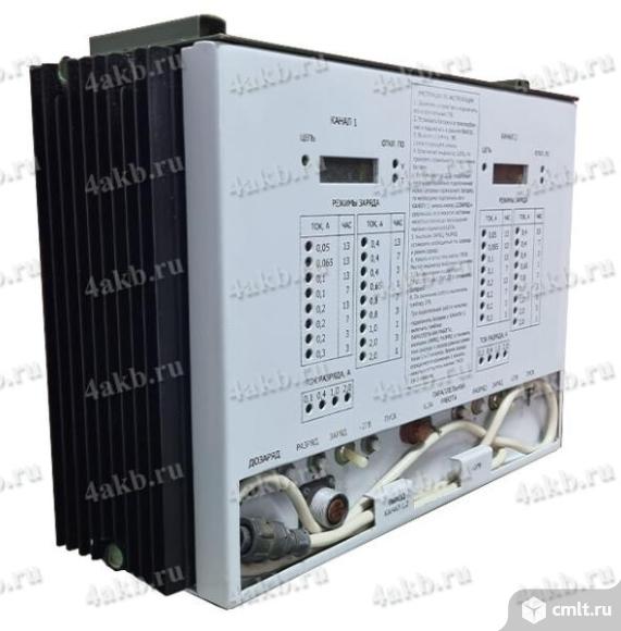 Компактное зарядно-разрядное устройство УЗМ-Р. Фото 1.