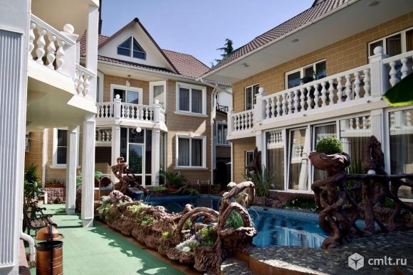 Продается дом 739,6 кв.м., ФТ Сириус. Фото 1.