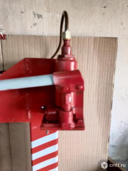 Пресс гидравлический консольный 10т.. Фото 6.