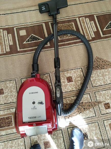 Пылесос Samsung. Фото 1.