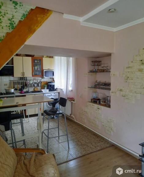 3-х комн. двухэтажная квартира 71,7 кв.м (п. Нагорное). Фото 1.