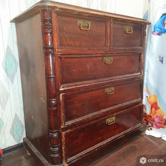Комод для спальни 1915 года выпуска. Фото 1.
