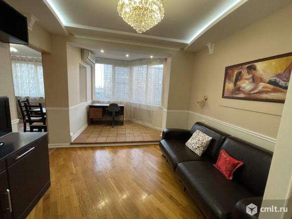 Продам  шикарную 3-комн. квартиру 81 кв.м.. Фото 1.