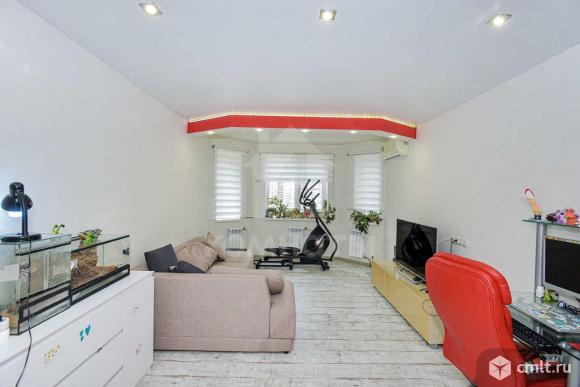 3-комнатная квартира 90 кв.м. Фото 1.