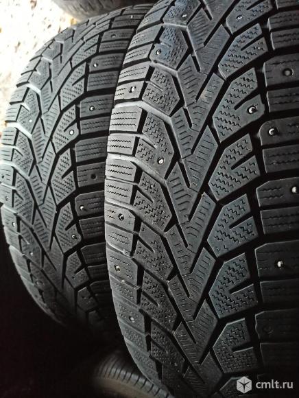 16 R 215/65 Gislaved NordFrost 100 Комплект. Фото 1.