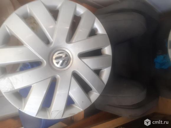 Комплект колпаковR15 Volkswagen. Фото 1.