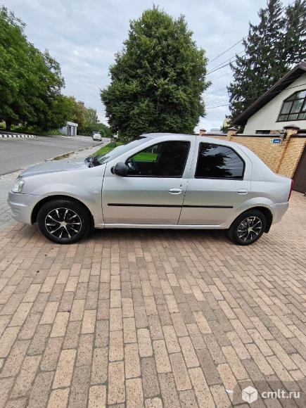 Renault Logan - 2013 г. в.. Фото 1.