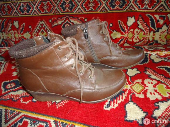 Ботинки женские. Фото 1.