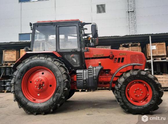 МТЗ 1221.3 – комфорт и производительность в одном тракторе. Фото 1.