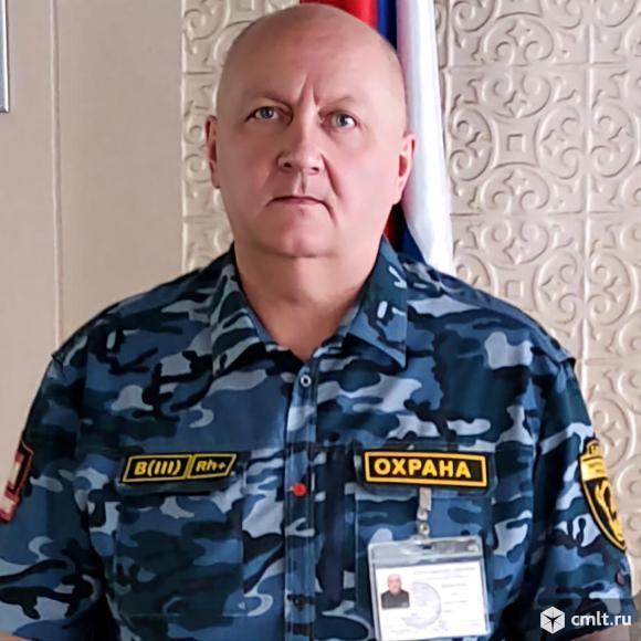 Охранник с лицензией 4 разряда. Фото 1.