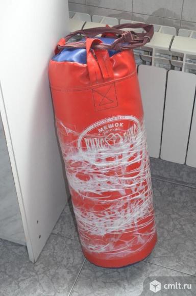 Мешок (груша) для бокса, карате, кикбоксинга. Фото 1.