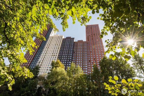 Просторное машиноместо. Фото 19.