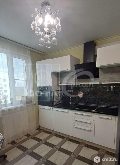 1-комнатная квартира 37,4 кв.м. Фото 1.