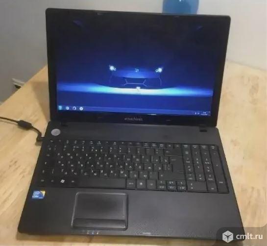 Ноутбук Acer  на Core i3. Фото 1.