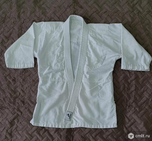 Кимоно для каратэ. Фото 1.