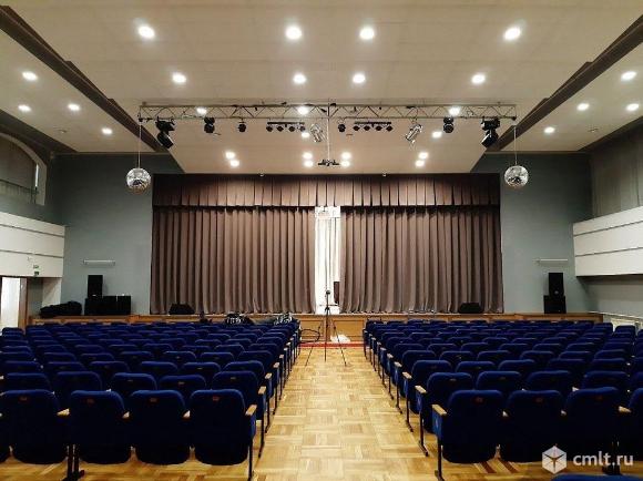 Театральные шторы для бюджетных организаций.. Фото 1.