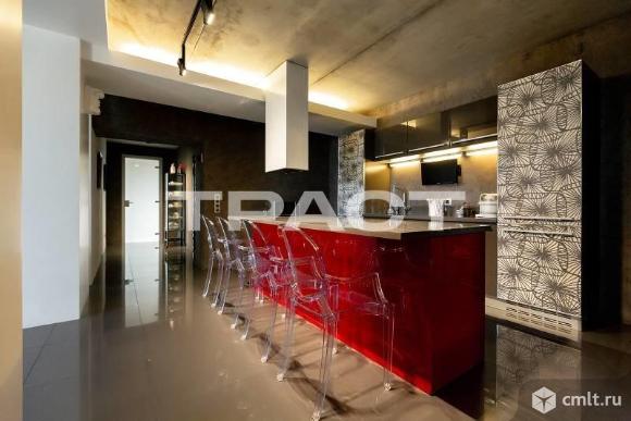 6-комнатная квартира 264,3 кв.м. Фото 1.