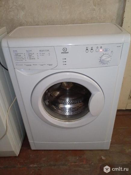 Стиральная машина Indesit. Фото 1.
