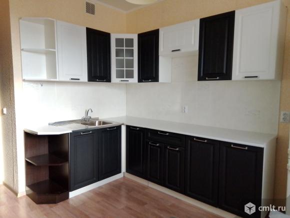 Кухонный гарнитур угловой. Фото 1.