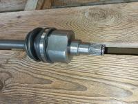 Привод передний правый Chevrolet Aveo в сбореChevrolet Aveo 1 поколение 2002-2012 (Т200,1250)двигатель B1251 (1.2 Б), F1253 (1.1 5), B12D1 (1.2 Б)Артикул: 96832202 96832204 9634878196348783 969633