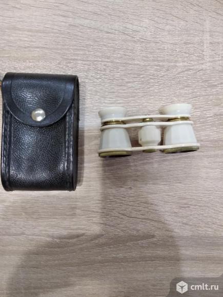 Театральный бинокль. Фото 1.