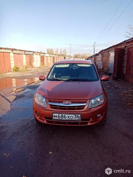 ВАЗ-Лада-Гранта 2014 г. в, седан, 1.6, 190000 км, оранжевый. Фото 1.