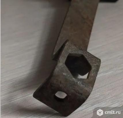 Примус бензиновый "Шмель".рычаг регулировки пламени. Фото 3.