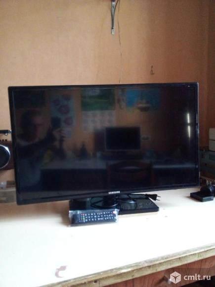 Телевизор LED Samsung ue32eh4000w. Фото 1.