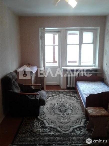 Одна комната 99 кв.м. Фото 1.