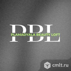 Администратор в салон красоты. Фото 1.