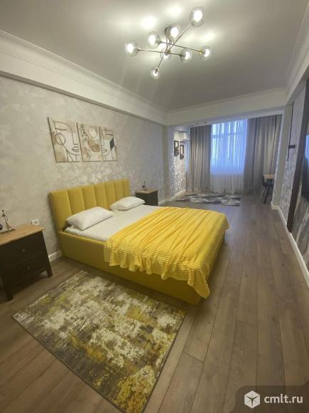 Сдается 1-комн. квартира 60 кв.м.. Фото 1.